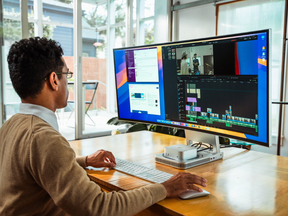 Prisma display in use