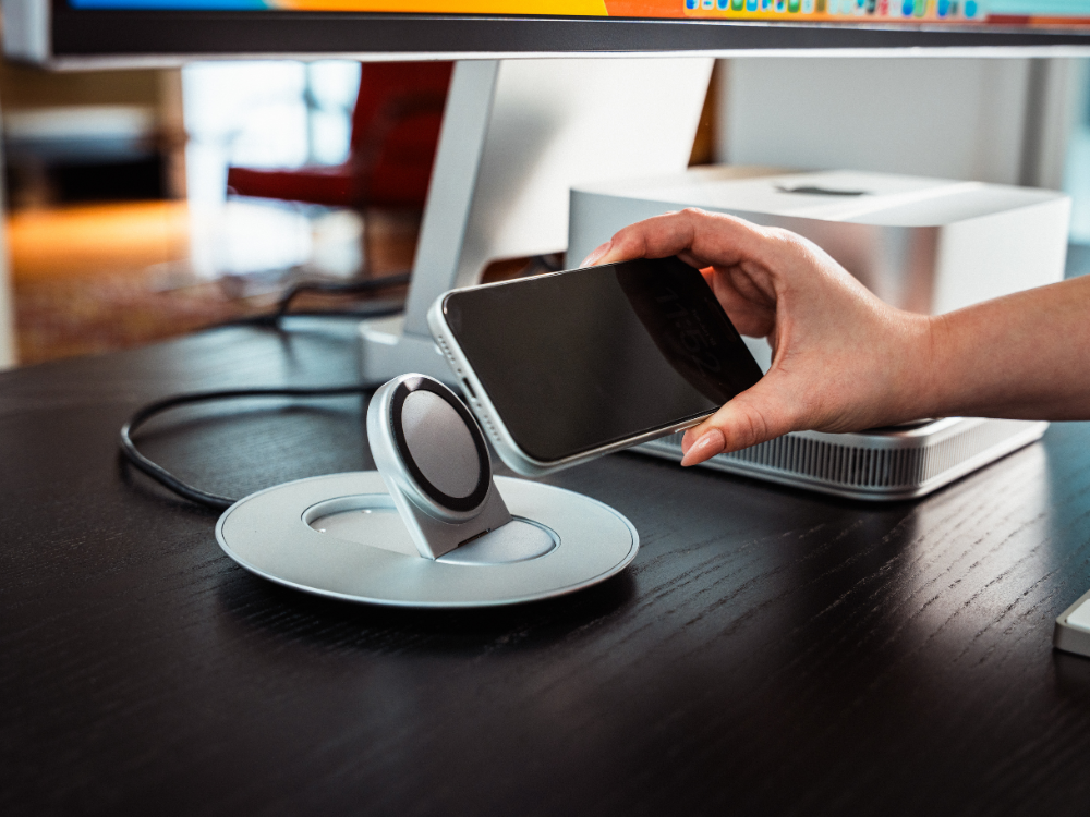 Prisma USB port detail